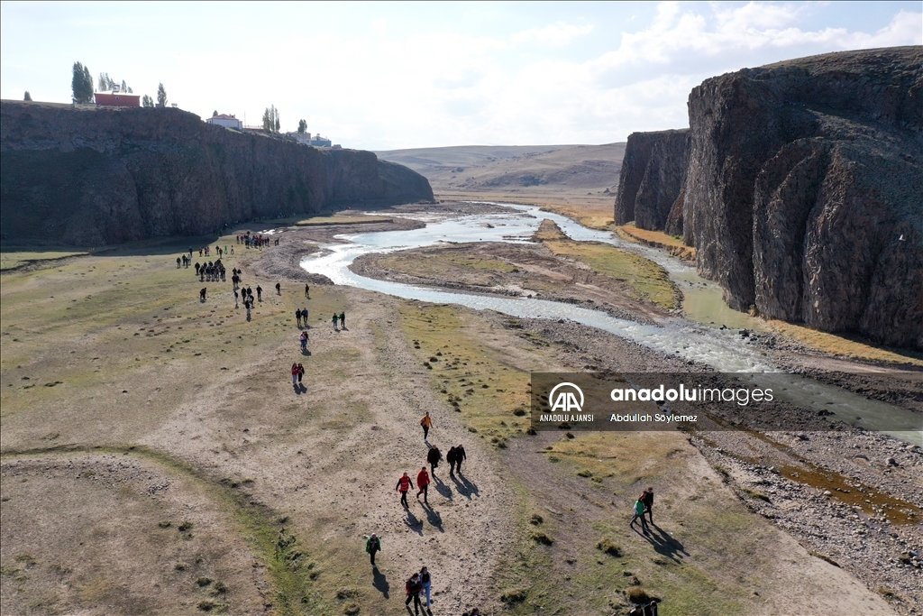 Güven ortamının sağlandığı Ağrı'da tarihi ve doğal güzellikler turistlerin rotasında