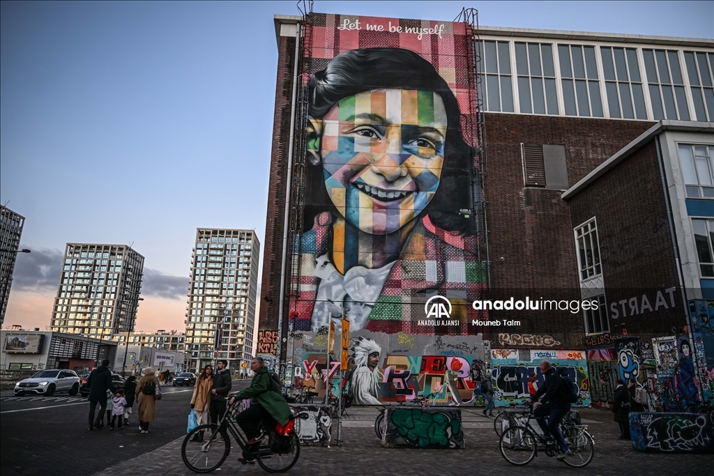 Amsterdam'da 24. Müzeler Gecesi düzenlendi