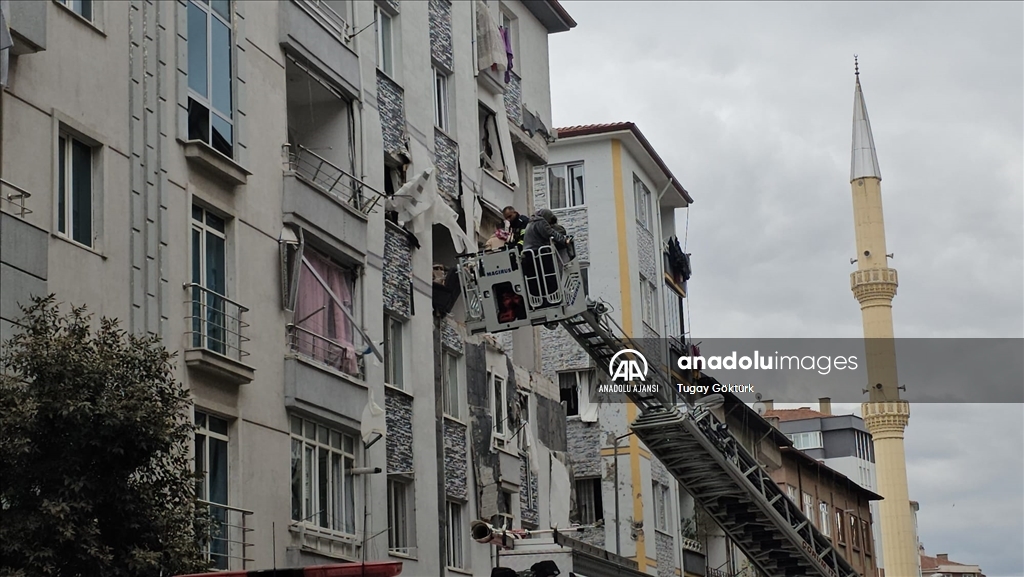 Çorum'da bir binada patlama meydana geldi