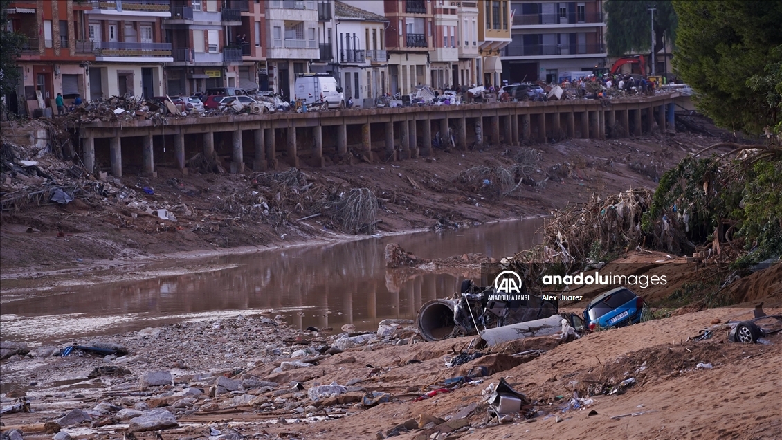 İspanya'da sel felaketinde hayatını kaybedenlerin sayısı 217'ye çıktı