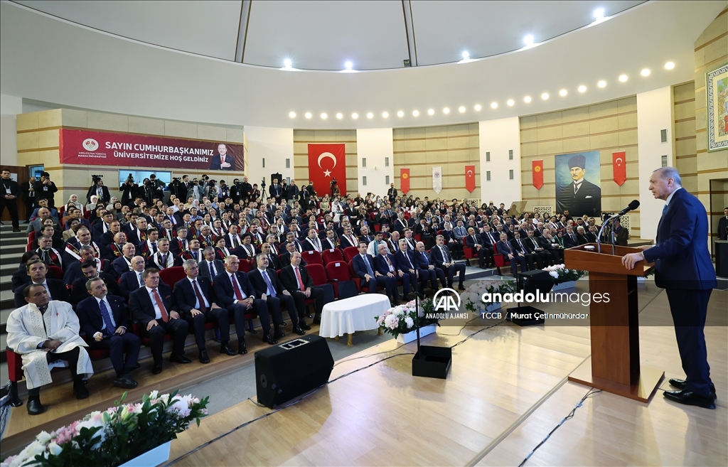 Cumhurbaşkanı Erdoğan, Kırgızistan'da