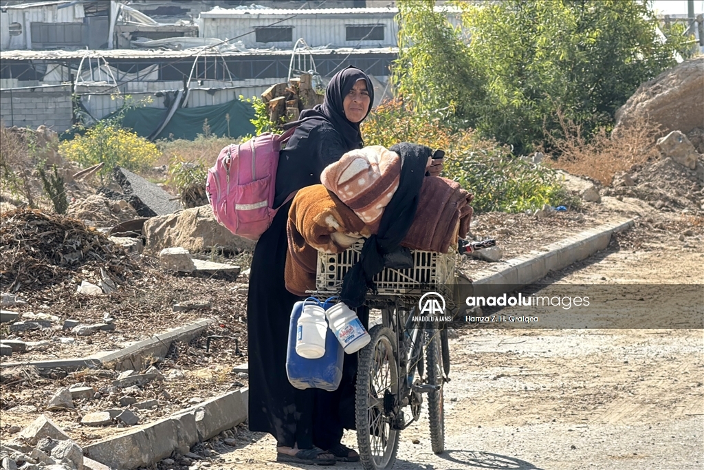 İsrail ordusu, Gazze'nin kuzeyindeki Filistinlileri bir kez daha zorla göç ettiriyor