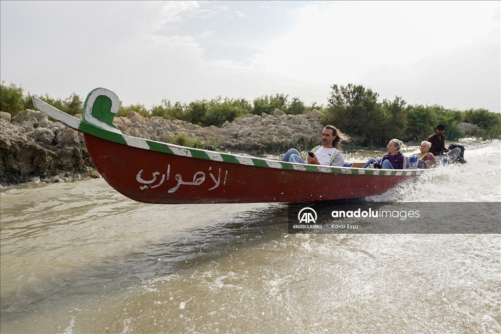 Mezopotamya'nın saklı güzelliği Irak'taki Bataklıklar turistlerin ilgi odağı oldu