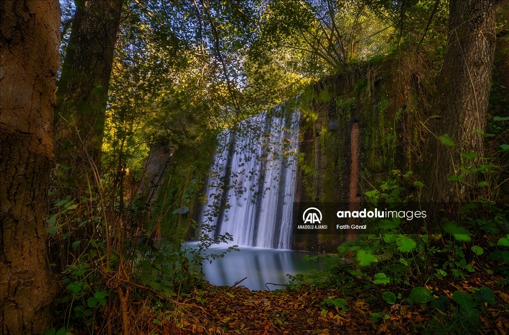 Hacıkara şelalelerinin etkileyici atmosferi