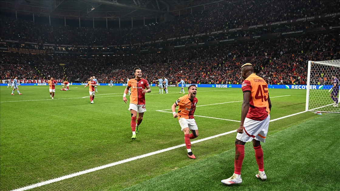 Galatasaray, UEFA Avrupa Ligi'nde Tottenham'ı mağlup etti