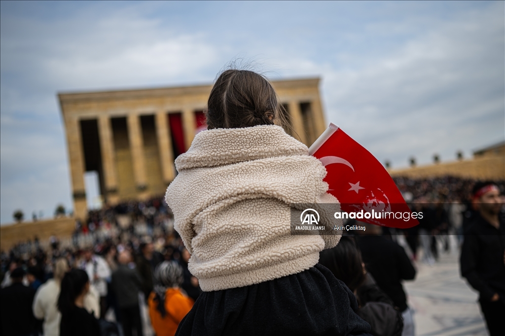 Büyük Önder Atatürk'ü anıyoruz