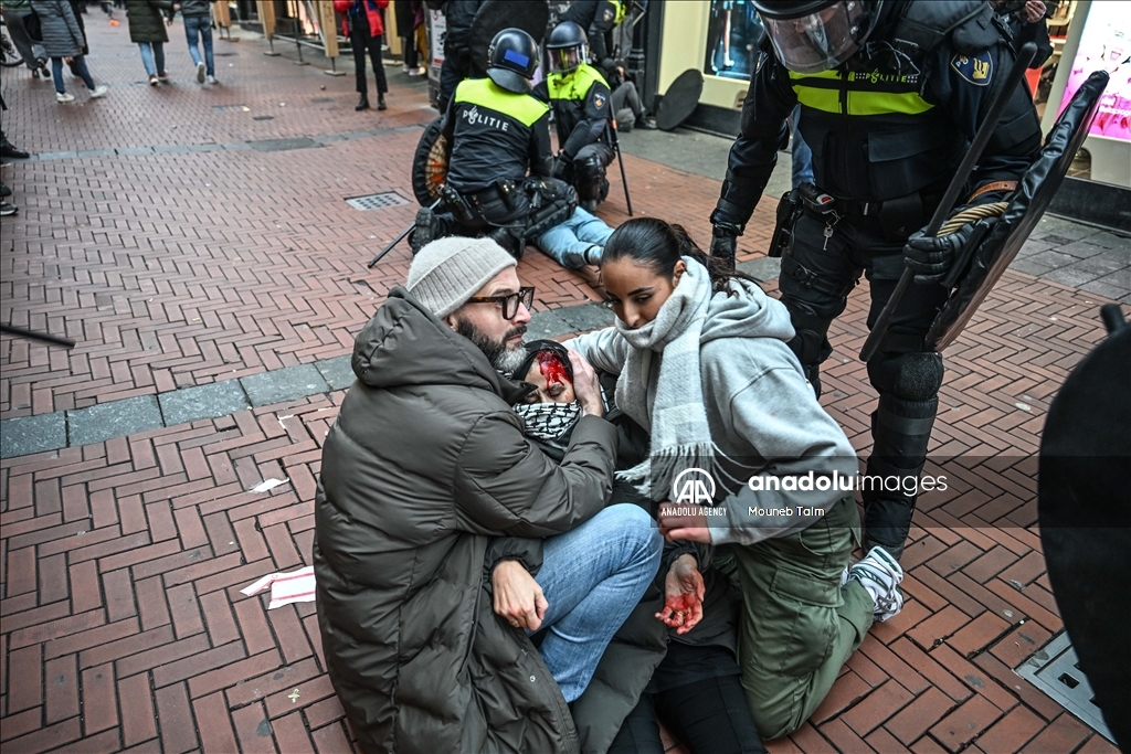 Amsterdam : La police néerlandaise interpelle des manifestants pro-palestiniens