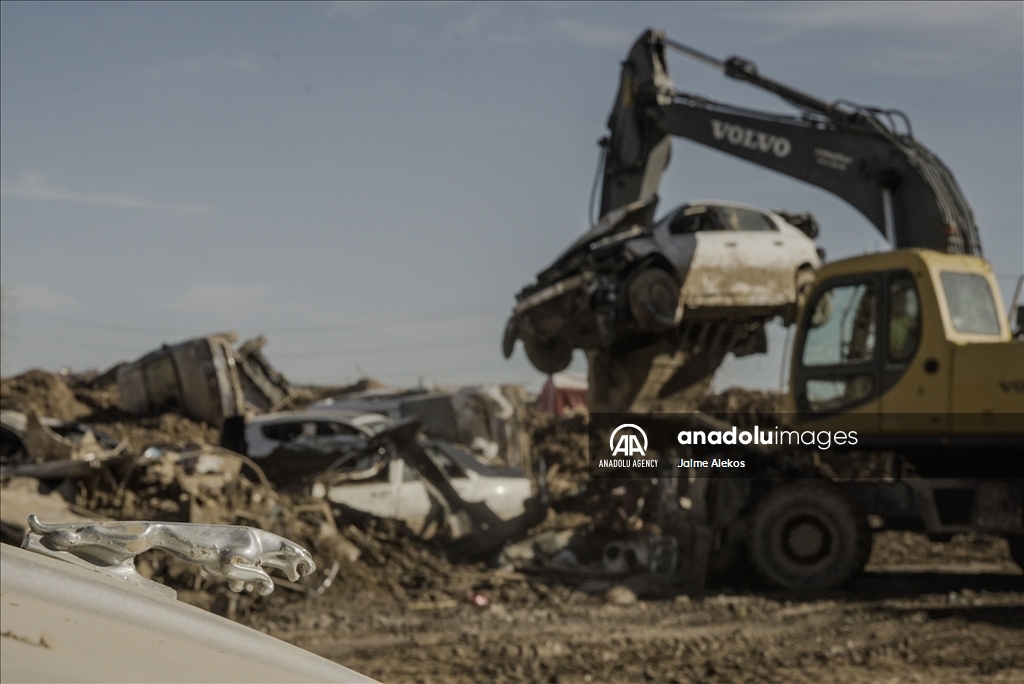 Destruction in Valencia after deadly floods