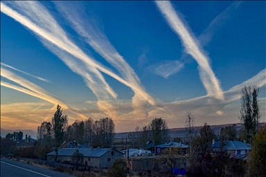 Passenger plane contrails over Turkiye's Van