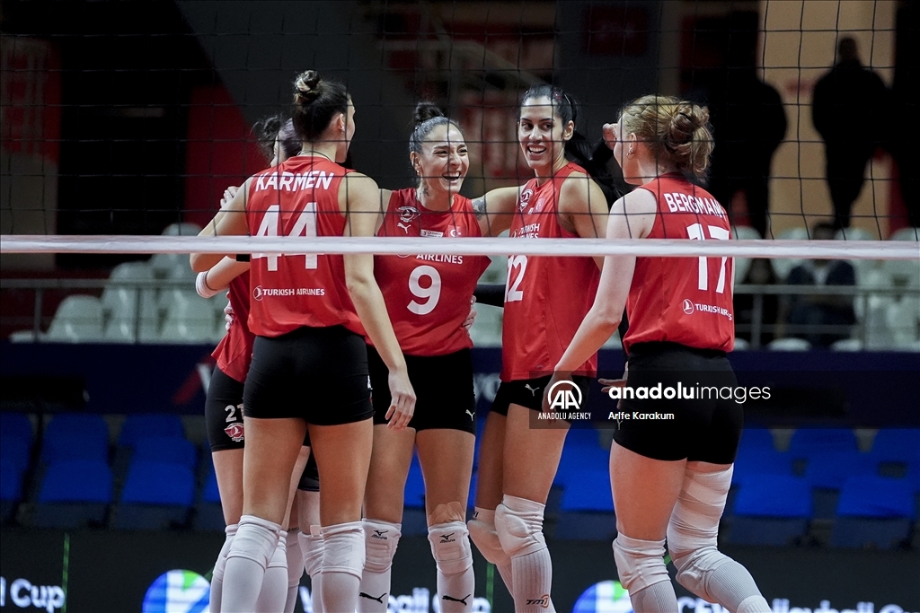 Turkish Airlines v Herceg Novi - Women's CEV Cup