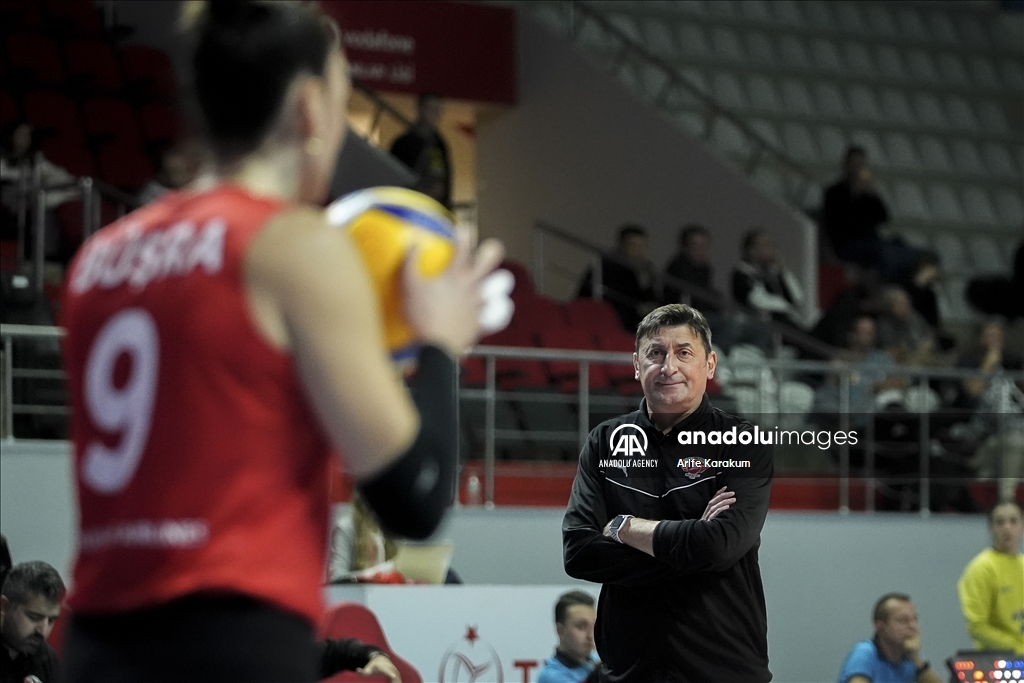 Turkish Airlines v Herceg Novi - Women's CEV Cup