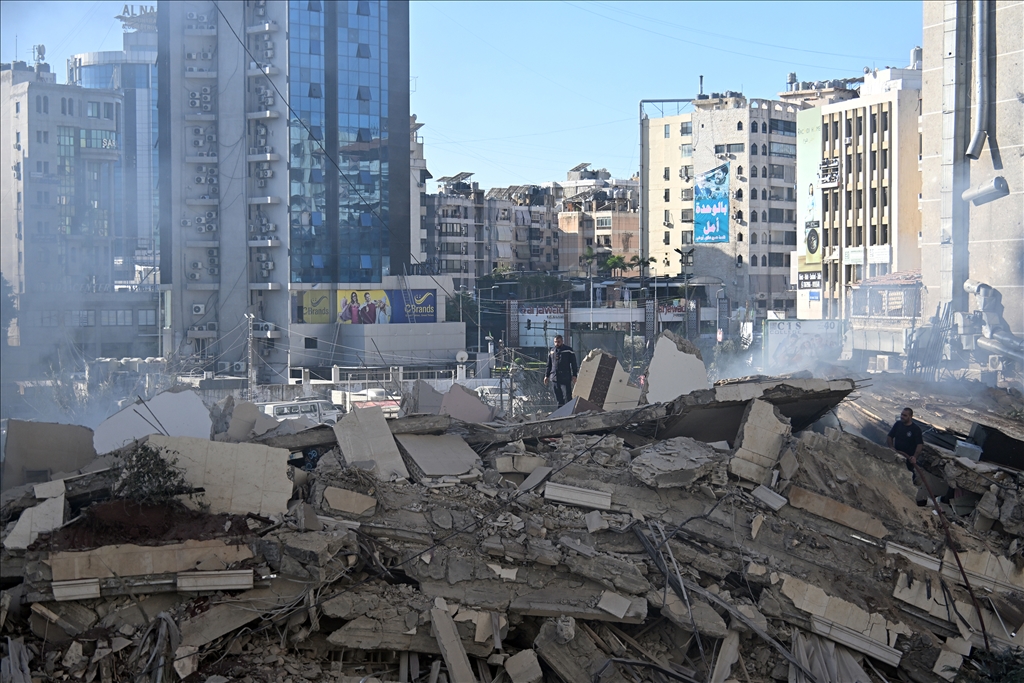 İsrail ordusunun Beyrut'un güneyindeki Dahiye'ye yönelik saldırıları devam ediyor