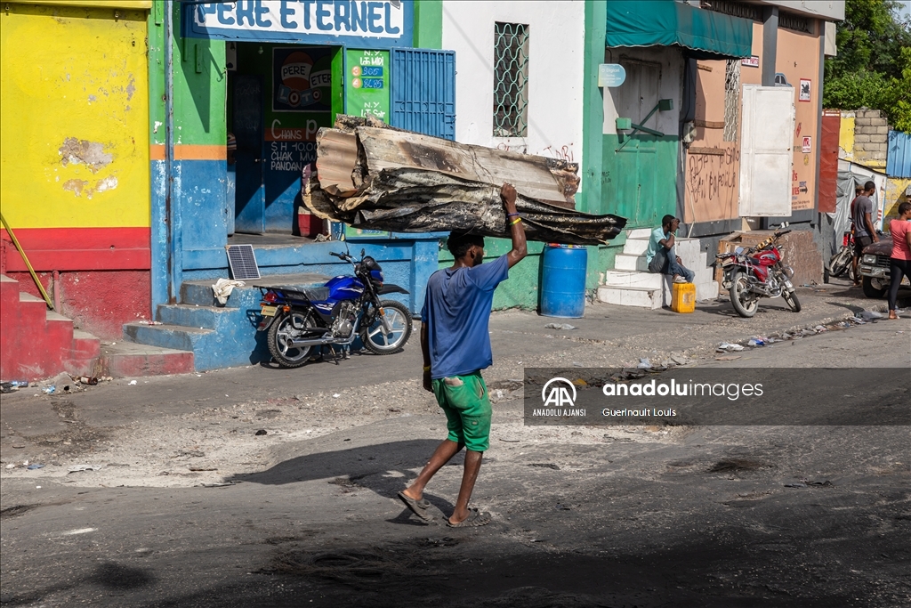 Haiti'nin başkenti Port-au-Prince'teki silahlı çetelerin kontrolü, şiddet ve güvensizliği artırıyor