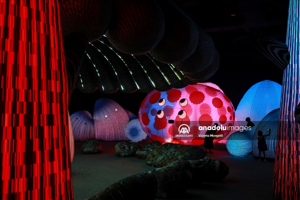 Bangkok'ta yapay zeka ve sanat sergisi düzenlendi