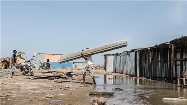 İklim değişikliği dünyanın en büyük çöl gölü Turkana'yı olumsuz etkiledi