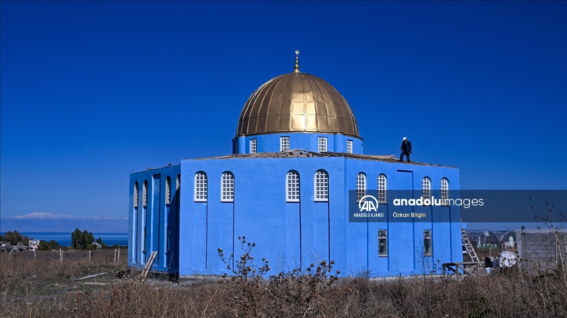 Van'da "Kubbetüs Sahra Camii"nin benzeri inşa ediliyor