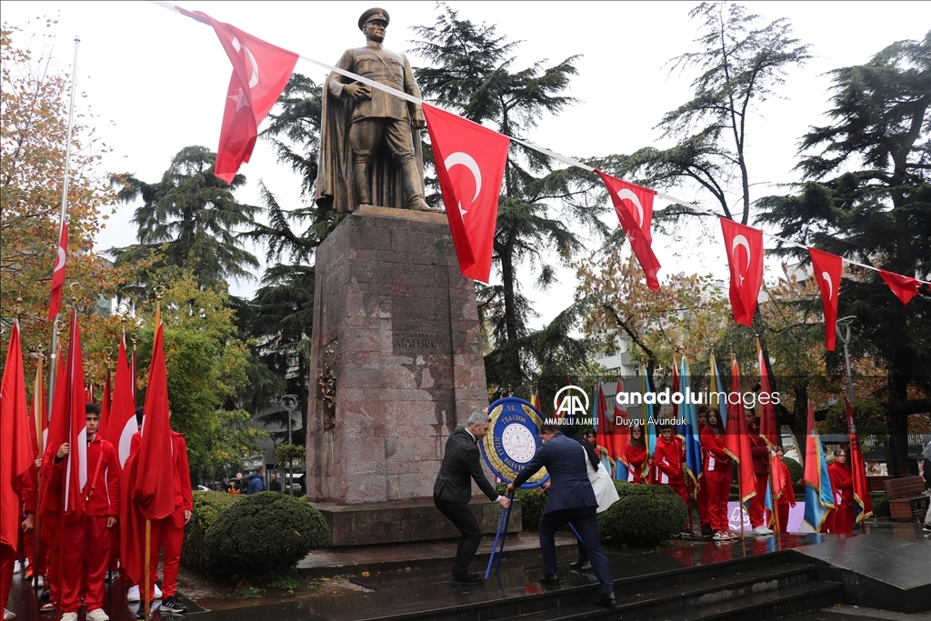 Giresun, Ordu ve Trabzon'da 24 Kasım Öğretmenler Günü kutlandı