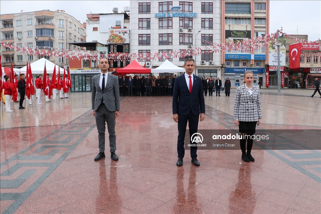 Kilis'te Öğretmenler Günü dolayısıyla tören düzenlendi