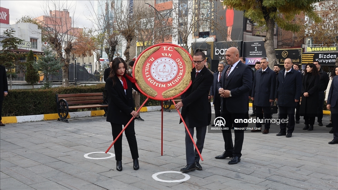 24 Kasım Öğretmenler Günü kutlanıyor