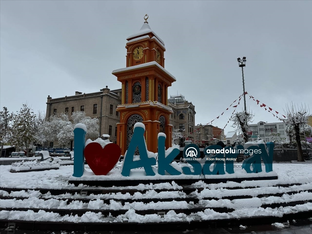 Aksaray'da kar yağışı