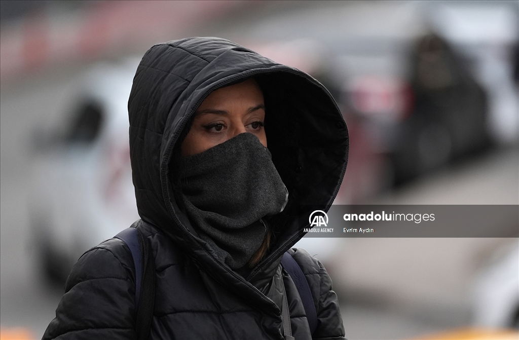 В Анкаре установилась холодная погода