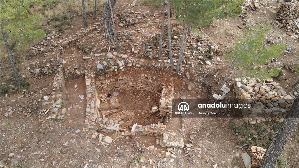 Asarcık Tepe kazılarında Selçuklu dönemine ait yapılar bulundu