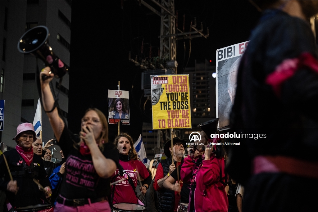 Gazze’de ateşkes ve esir takası talebiyle Tel Aviv’de gösteri düzenlendi