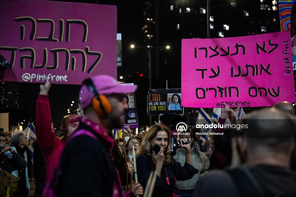 Gazze’de ateşkes ve esir takası talebiyle Tel Aviv’de gösteri düzenlendi