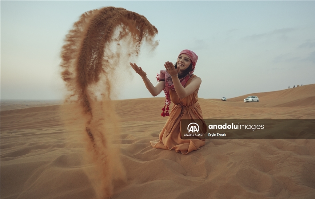 Dubai çöl safarisiyle kum tepelerinde heyecanlı yolculuk