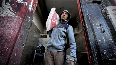 Turkish Disaster and Emergency Management Presidency distributes white flour to Palestinians in Gaza amid food crisis