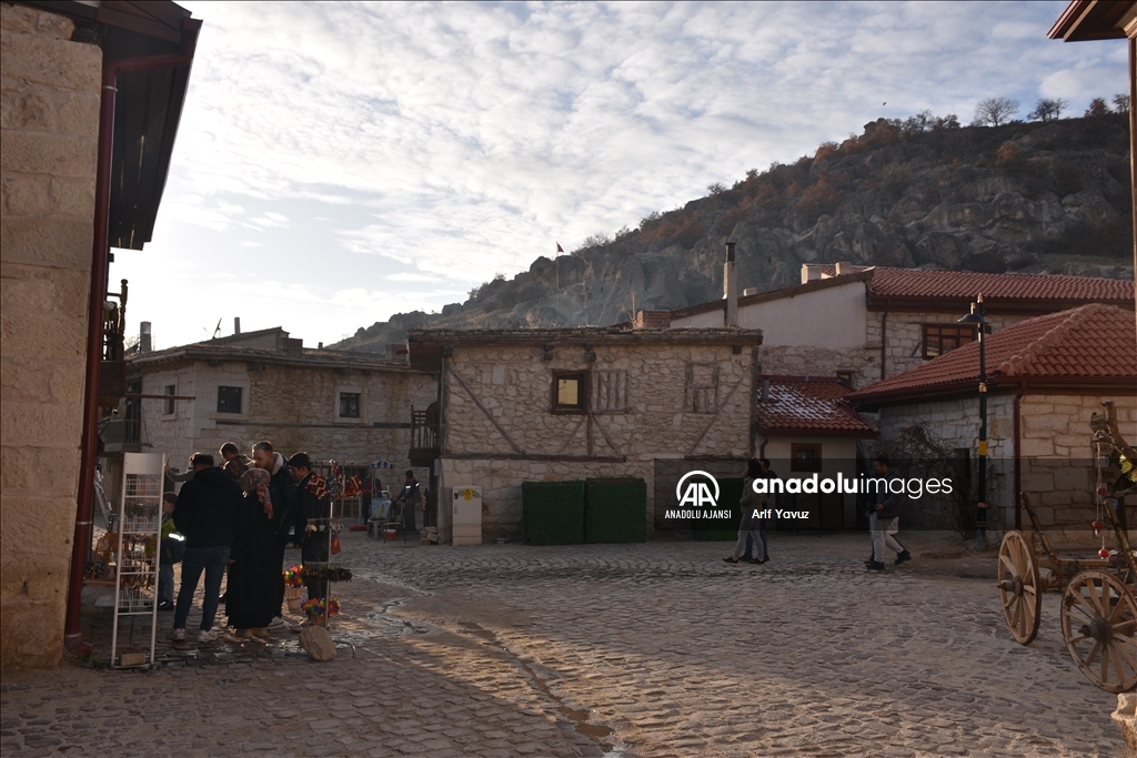 Frigya'da yıl boyunca turizm hareketliliği yaşanıyor