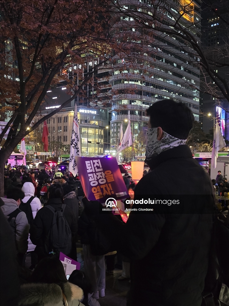 В Южной Корее продолжаются массовые акции протеста