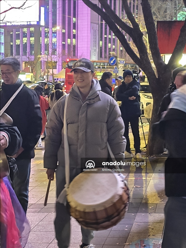 В Южной Корее продолжаются массовые акции протеста