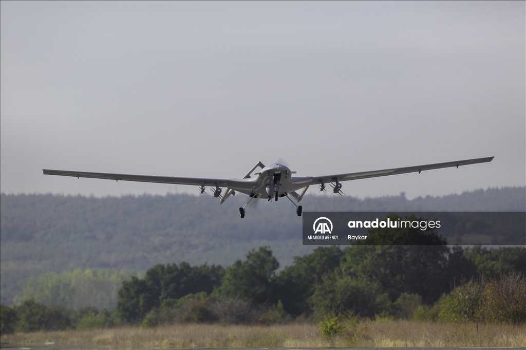 تركيا.. المسيرة "بيرقدار تي بي 2" تتجاوز مليون ساعة تحليق