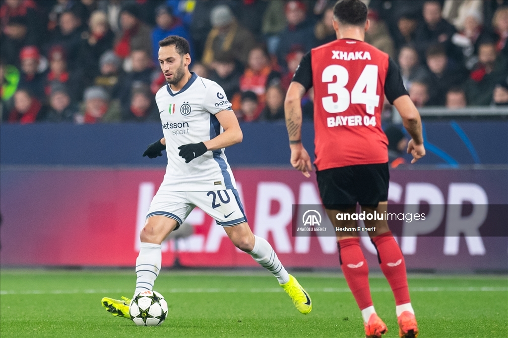 Bayer 04 Leverkusen v Inter Milan - UEFA Champions League