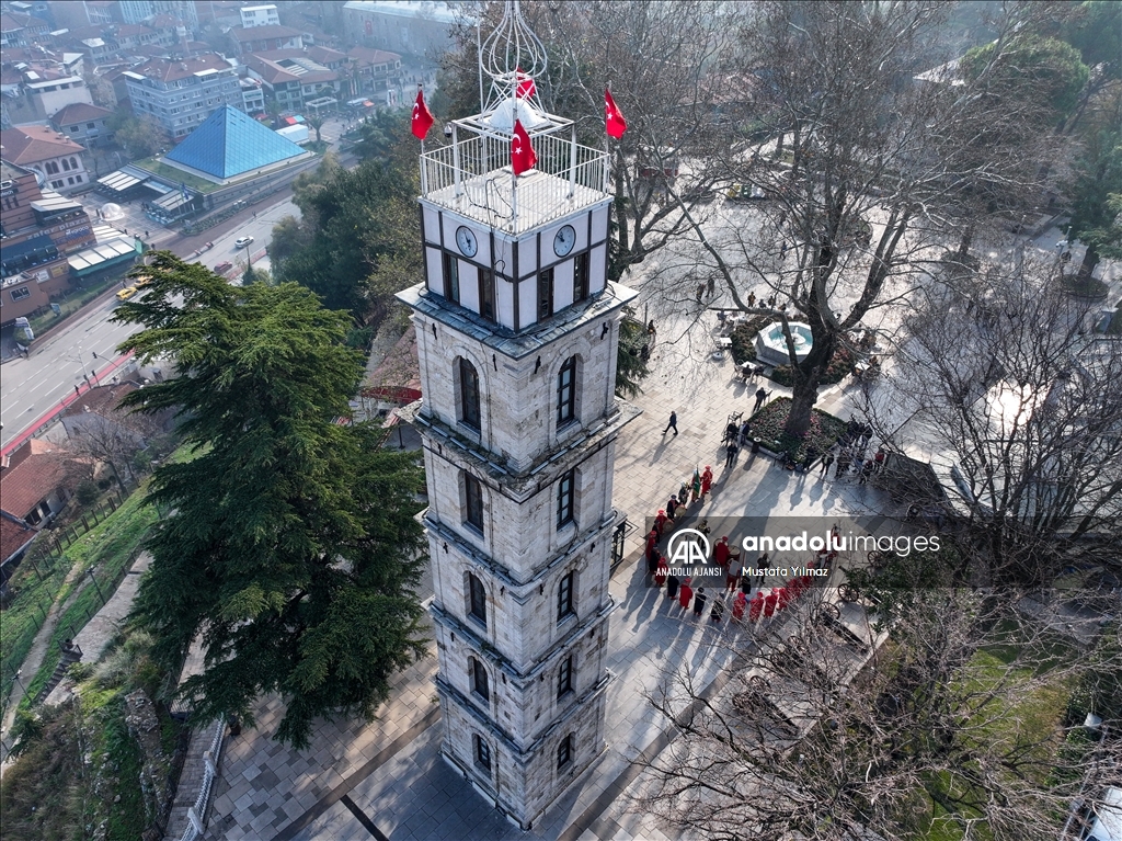 Osmanlı payitahtı Bursa'nın mehter takımı dört kıtada gönülleri fethediyor