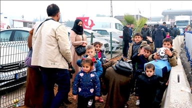 Suriyeliler ülkelerine dönmek için Hatay'daki 3 sınır kapısını da kullanıyor