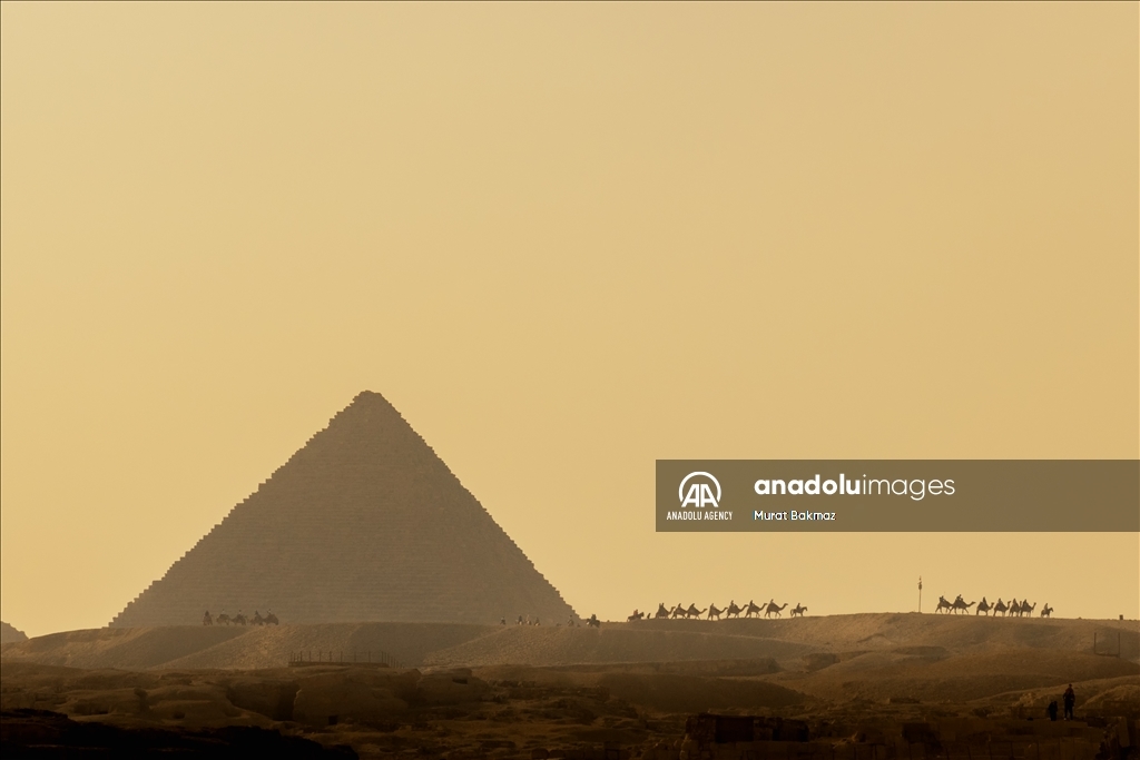 Tourist attraction in Egypt: Pyramids of Giza