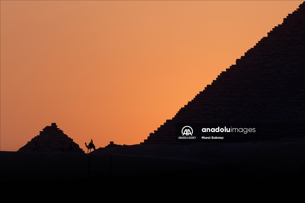 Tourist attraction in Egypt: Pyramids of Giza