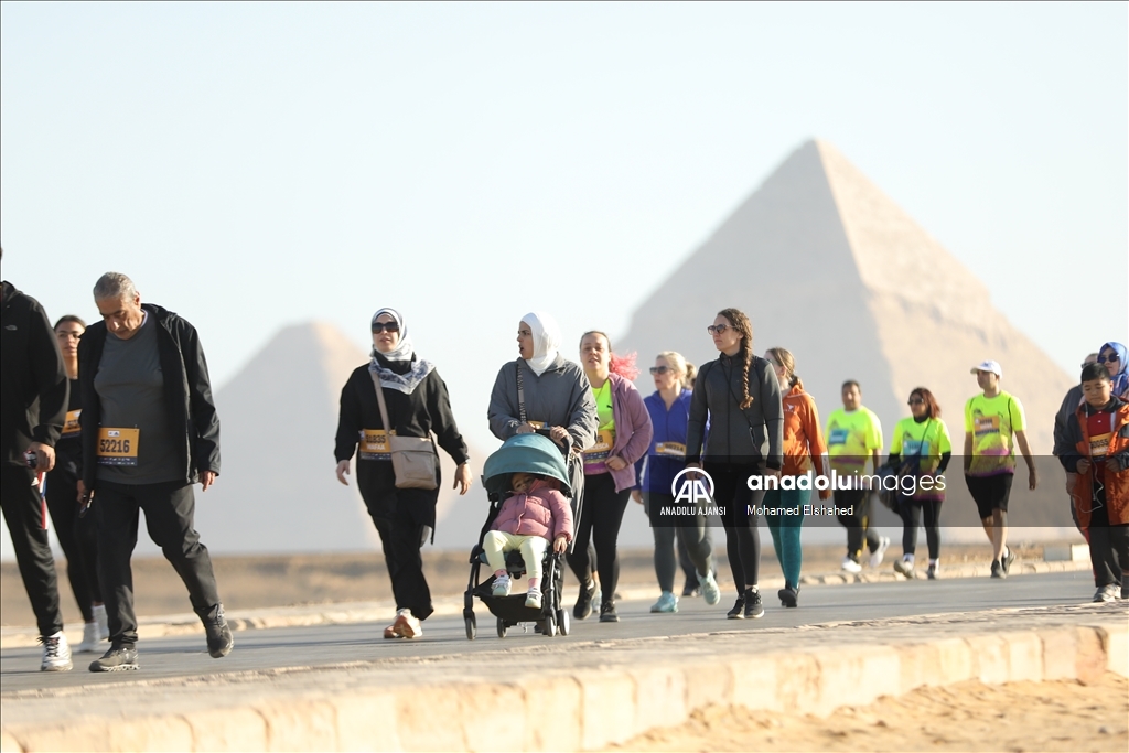 Mısır'da 'Piramitler Yarı Maratonu'