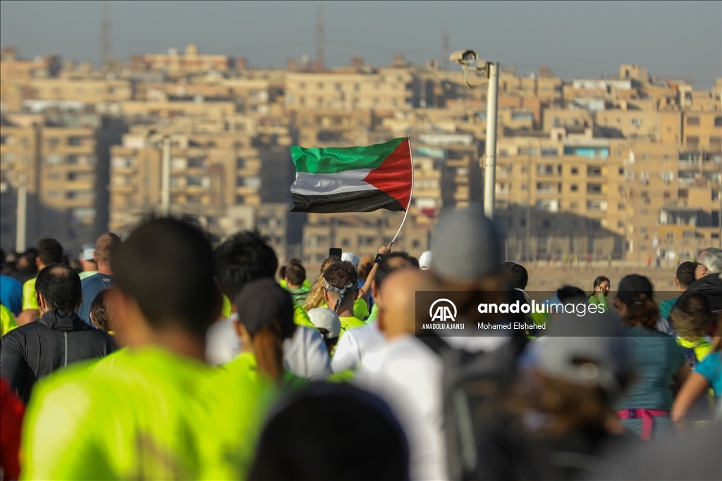 Mısır'da 'Piramitler Yarı Maratonu'