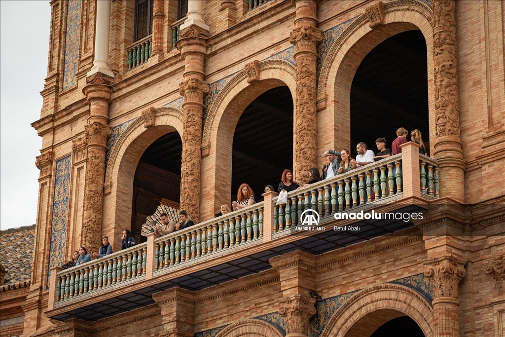 Sevilla'da zamanın durduğu yer: Plaza de Espana