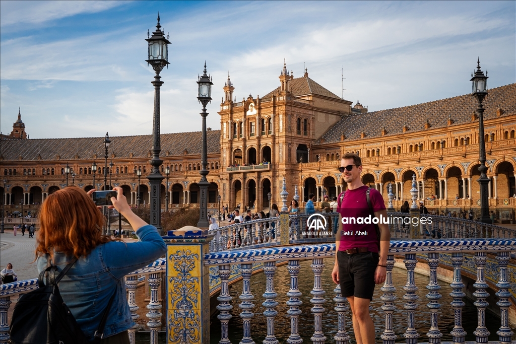Sevilla'da zamanın durduğu yer: Plaza de Espana