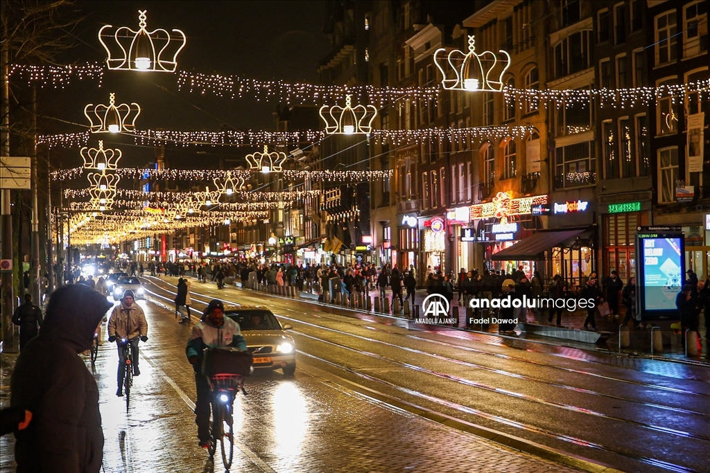 Amsterdam'da yeni yıl süslemeleri