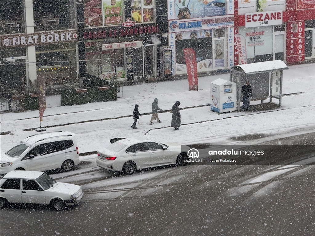 Bingöl'de kar yağışı 