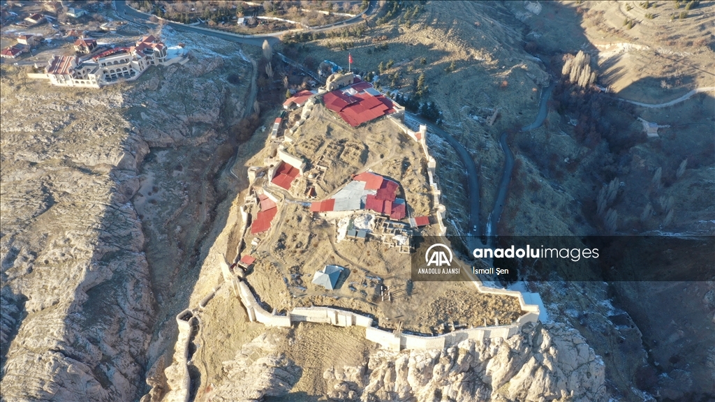 Harput Kalesi'ndeki kazı ve restorasyon "Geleceğe Miras Projesi" ile hız kazandı