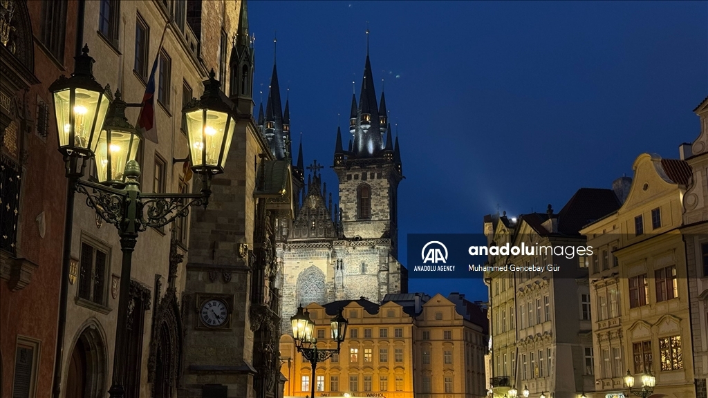 Prague's 6-century-old astronomical clock stands test of time  