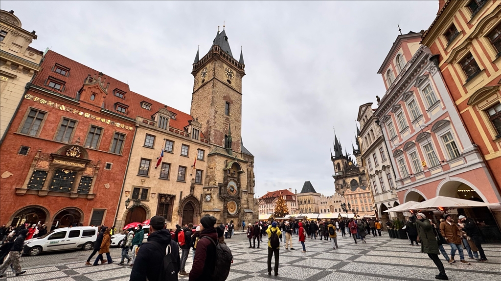 Prague's 6-century-old astronomical clock stands test of time  