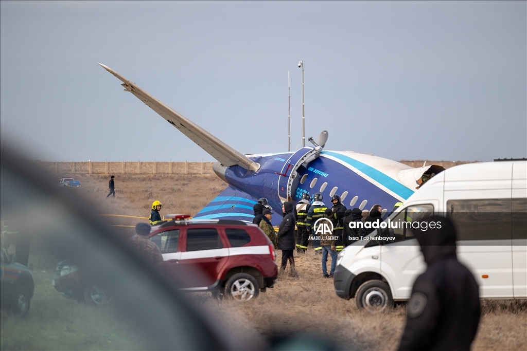 Azerbaijani passenger plane crashes near Kazakh city of Aktau