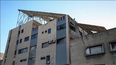 İsrail ordusu Gazze kentindeki El-Ehli Baptist Hastanesi'ne saldırı düzenledi